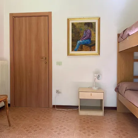 Casa Silvia Apartahotel *